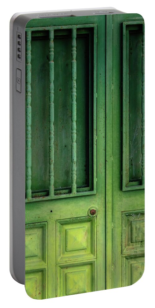 Andalucía Portable Battery Charger featuring the photograph Green door by Gary Browne