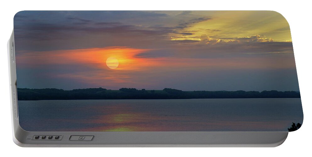 Sunset Portable Battery Charger featuring the photograph Hazy Sunset by Rod Seel