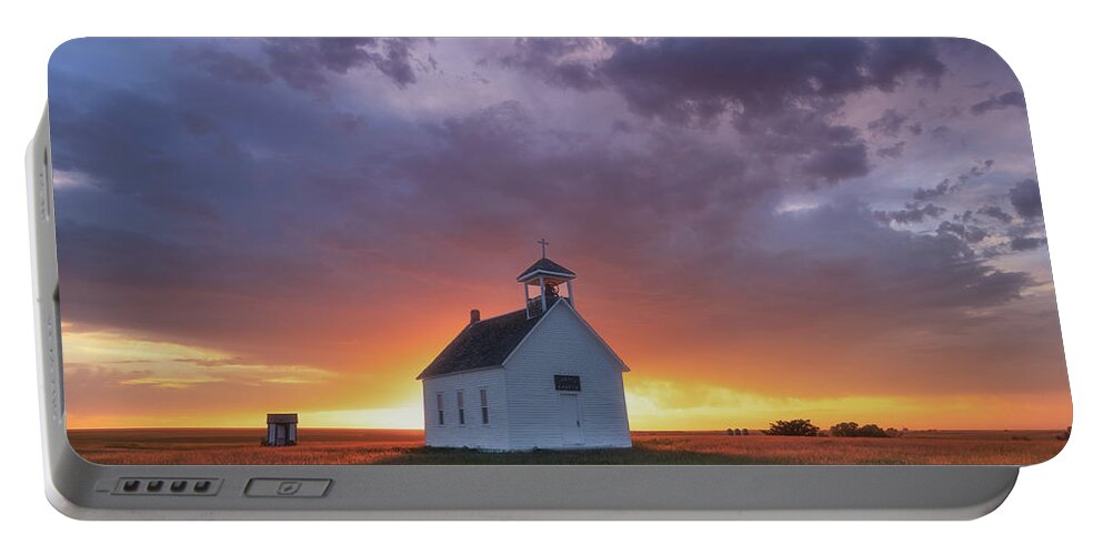 Colorado Portable Battery Charger featuring the photograph Heaven's Light by Darren White