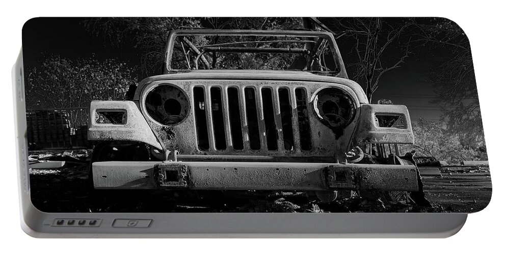 Jeep Portable Battery Charger featuring the photograph Heep by Bryan Xavier