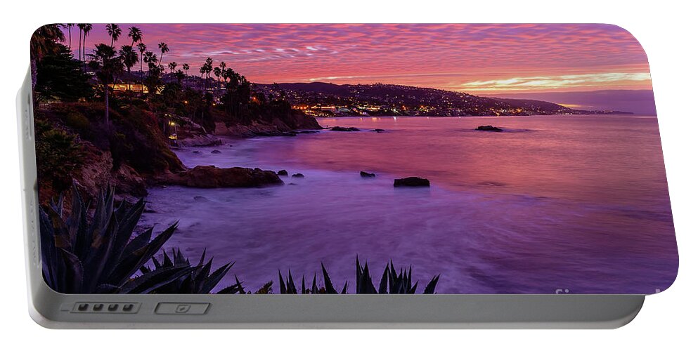 Heisler Portable Battery Charger featuring the photograph Heisler Park Sunrise by Eddie Yerkish
