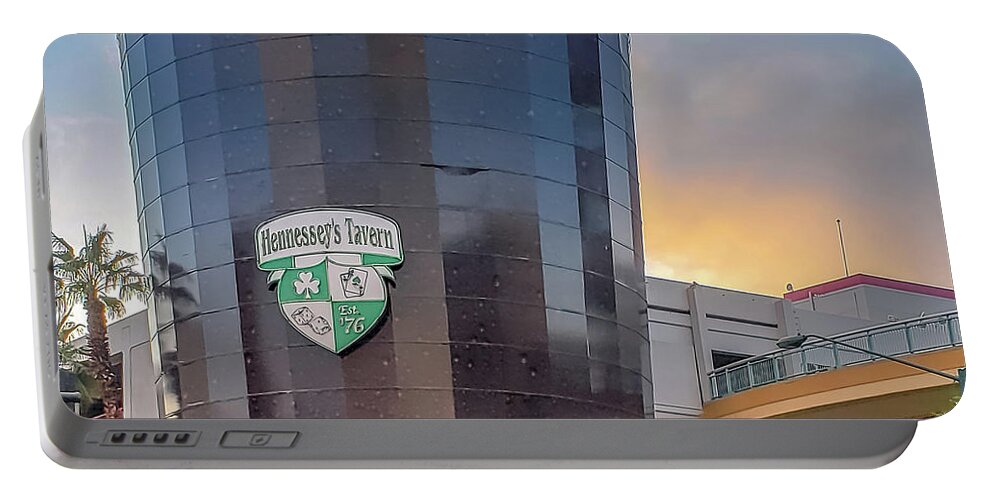 Hennesseys Portable Battery Charger featuring the photograph Hennessey's Tavern by Darrell Foster