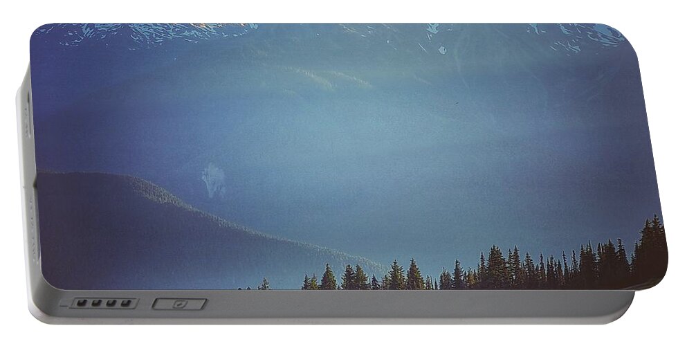 Hurricane Ridge Portable Battery Charger featuring the photograph Hurricane Ridge Sunset by William Slider