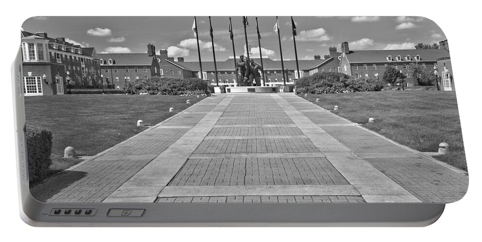 Carmel Portable Battery Charger featuring the photograph Indiana Carmel Clay Veterans Memorial Plaza Black And White by Adam Jewell
