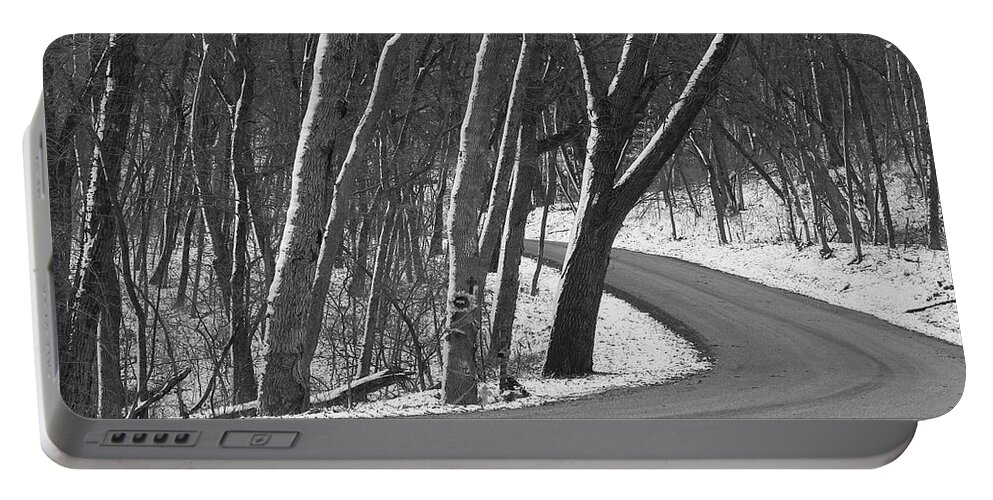 Kansas Portable Battery Charger featuring the photograph Into the Snowy Woods by Rod Seel