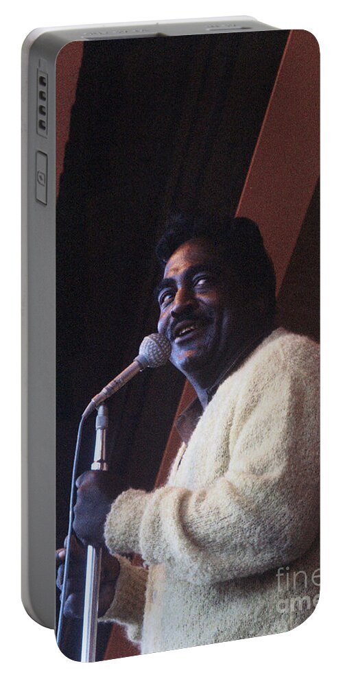 Jimmy Witherspoon Portable Battery Charger featuring the photograph Jimmy Witherspoon B307 by Robert K Blaisdell