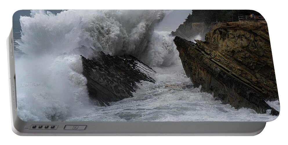 Coast Portable Battery Charger featuring the photograph King Tides 1 by Ryan Weddle