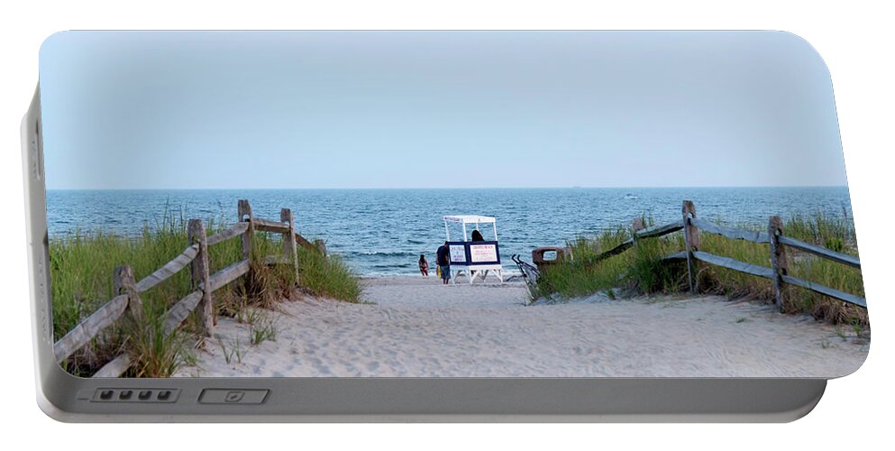 Ocean City Portable Battery Charger featuring the photograph Lifeguard hut on the beach at Ocean City by Mark Stout