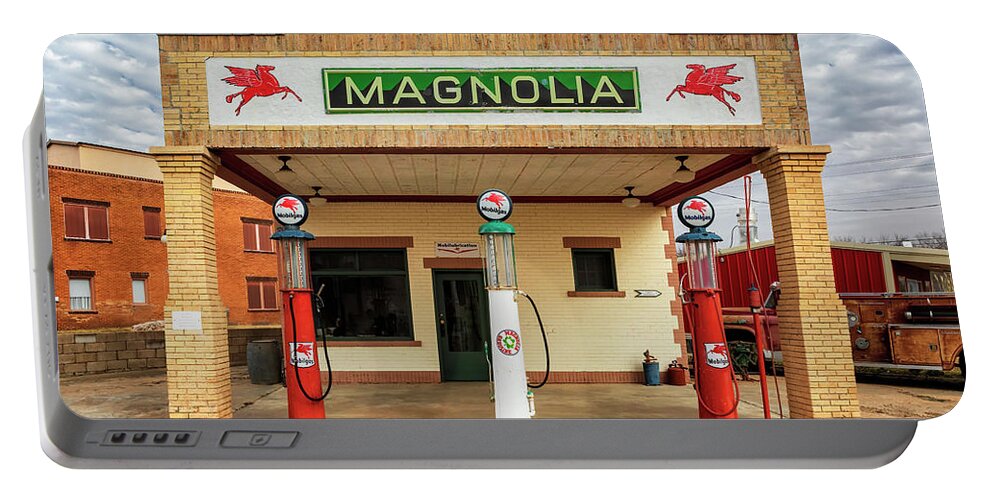 Magnolia Gas Station Portable Battery Charger featuring the photograph Magnolia Gas Station - Shamrock Texas - Route 66 by Susan Rissi Tregoning