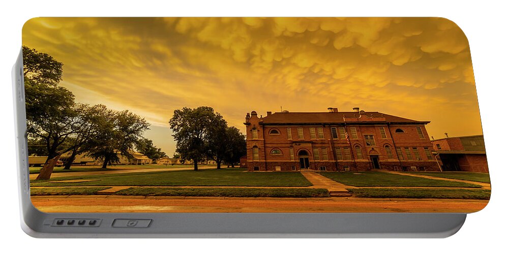 Clouds Portable Battery Charger featuring the photograph Mammatus Clouds over Chester School Building by Art Whitton