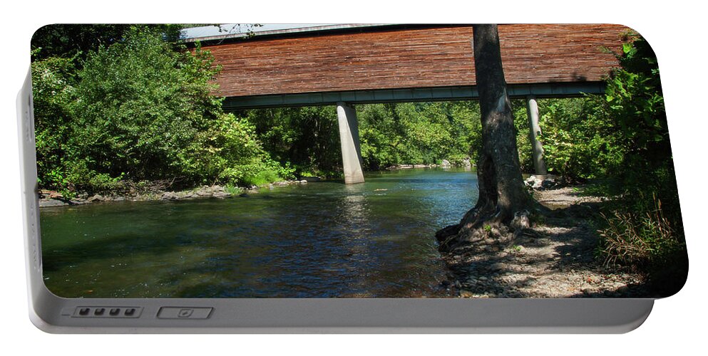 Covered Bridge Portable Battery Charger featuring the photograph Meems Bottom Bridge by Norman Reid