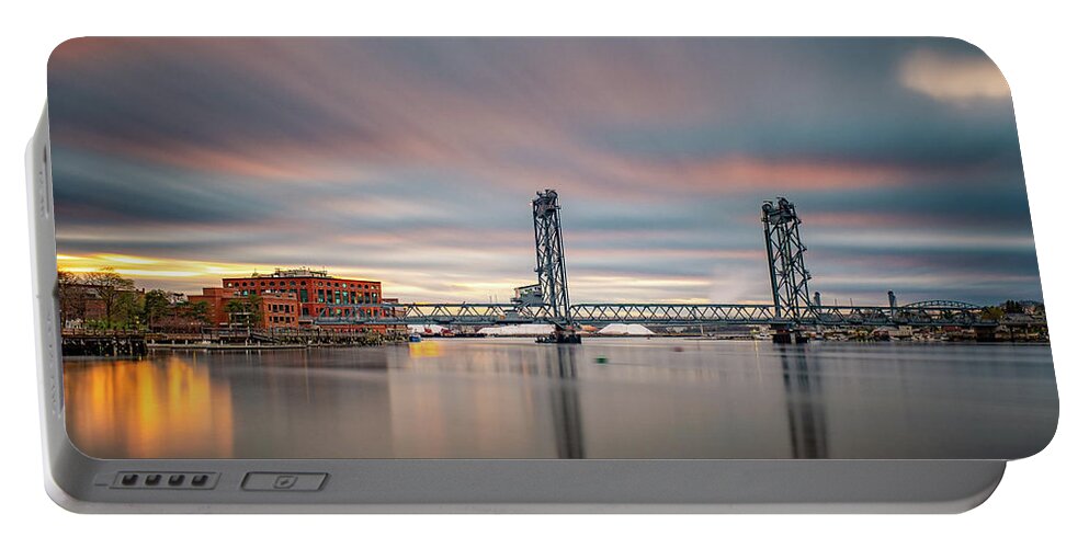 8 Minute Exposure Portable Battery Charger featuring the photograph Memorial Bridge In 8 Minutes by Jeff Sinon