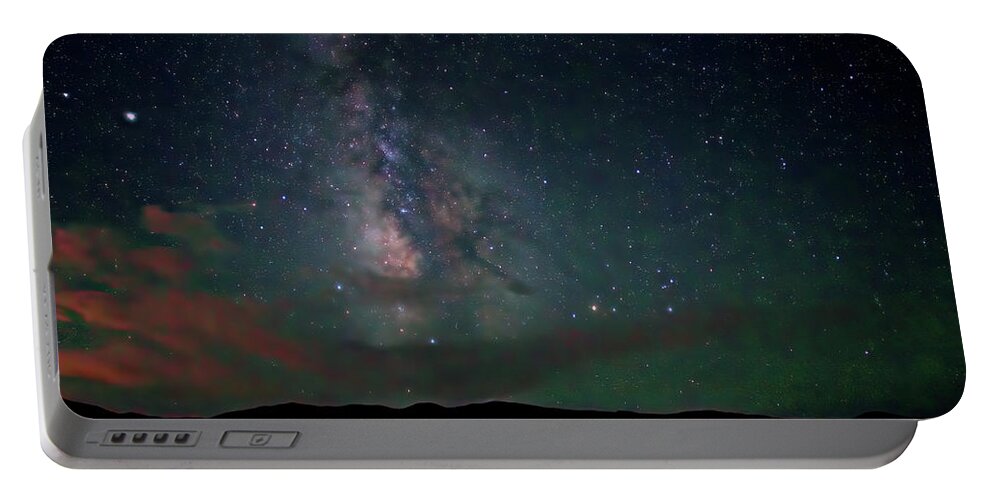 Milky Way Portable Battery Charger featuring the photograph Milky Way Over South Park by Bob Falcone