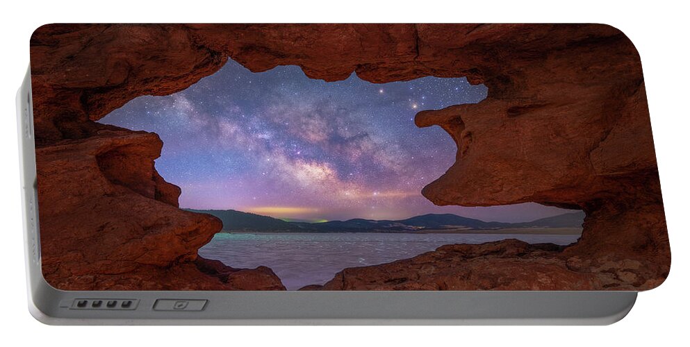 Colorado Portable Battery Charger featuring the photograph Milky Way Views by Darren White