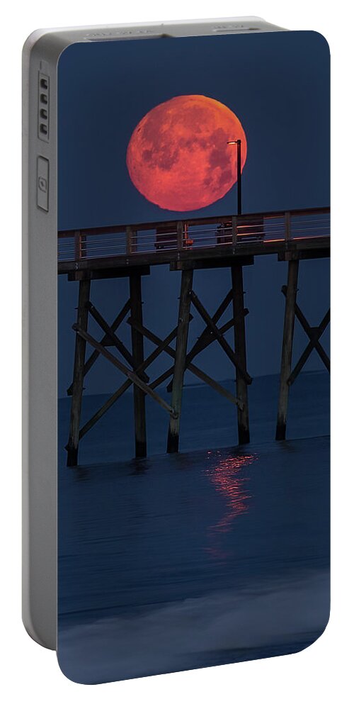 Fullmoon Portable Battery Charger featuring the photograph Moonset by Nick Noble