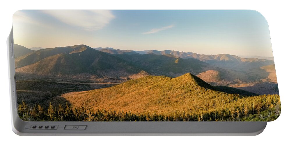 Wilderness Portable Battery Charger featuring the photograph Morning Light in the Pemigewasset Wilderness seen from the Summit of Bondcliff by William Dickman