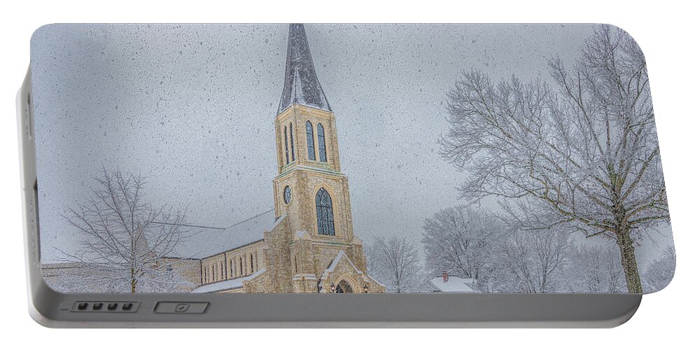 Lee University Portable Battery Charger featuring the photograph Morning Surprise in February by Marcy Wielfaert