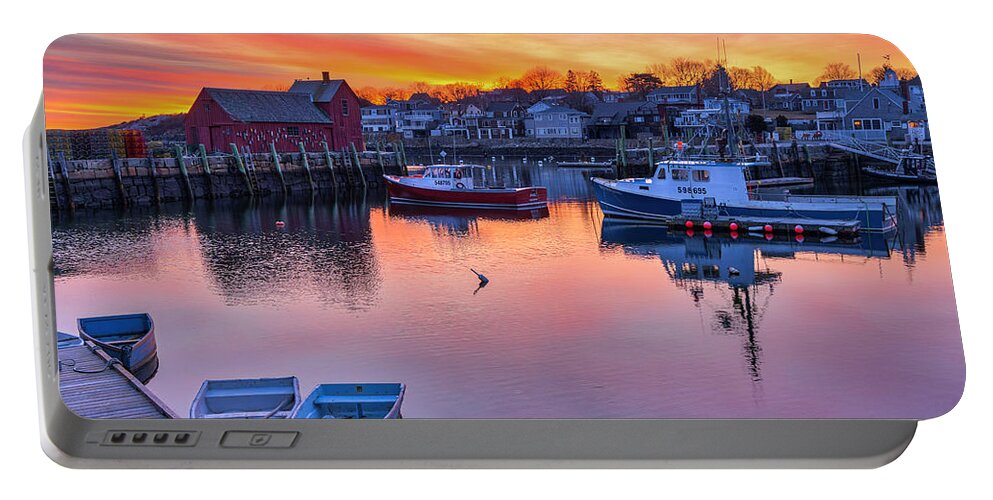 Motif #1 Portable Battery Charger featuring the photograph Motif Number One Sunrise Bliss and Solitude by Juergen Roth