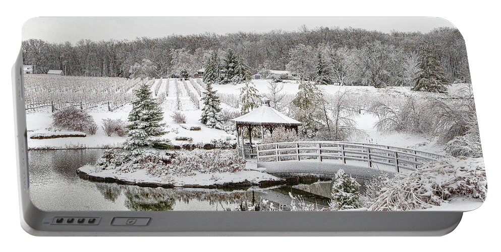 Niagara Portable Battery Charger featuring the photograph Niagara Winter Magic by Marilyn Cornwell