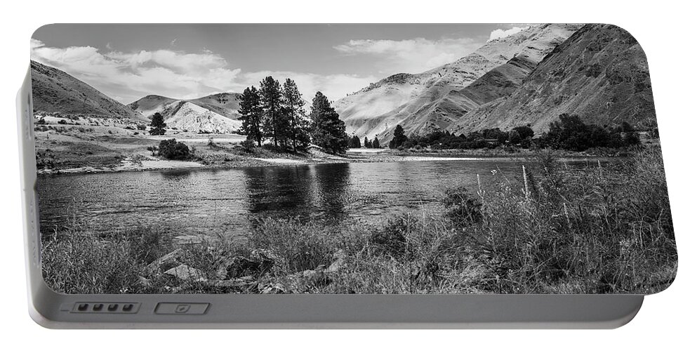 Idaho Portable Battery Charger featuring the photograph On the River by Kathy McClure
