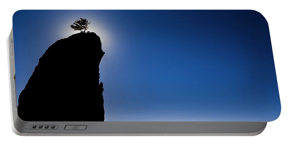Scenery Portable Battery Charger featuring the photograph Rialto Beach Sea Stack 3 by Pelo Blanco Photo