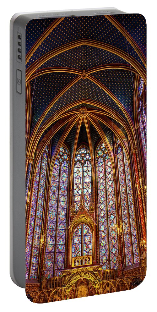 Catholic Portable Battery Charger featuring the photograph Sainte Chapelle by Dee Potter