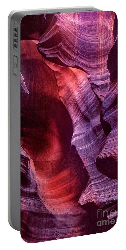 Dave Welling Portable Battery Charger featuring the photograph Sanstone Formation Corkscrew Or Upper Antelope Slot Canyon by Dave Welling