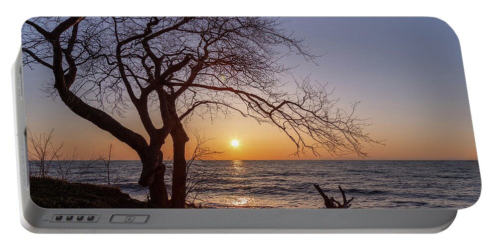 Lake Ontario Sunsets Portable Battery Charger featuring the photograph Sterling Sunset by Rod Best