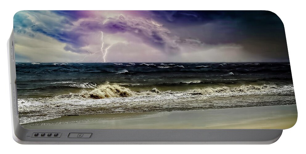 Beaches Portable Battery Charger featuring the photograph Storm Incoming by DB Hayes