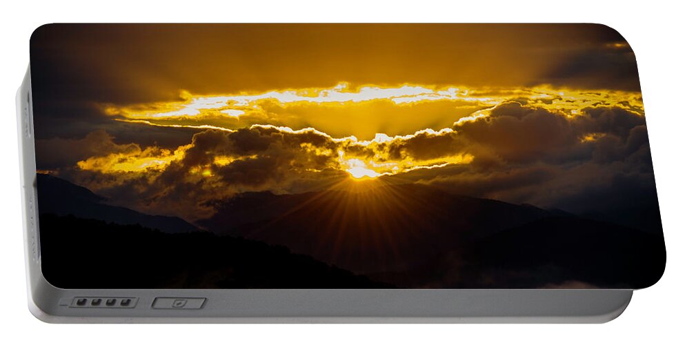 Great Smoky Mountains National Park Portable Battery Charger featuring the photograph Sunrise in the Smokies by Norman Reid
