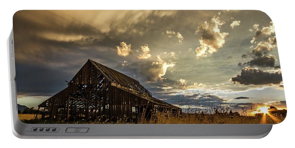 Barn Portable Battery Charger featuring the photograph Sunset Flare at Mapleton Barn by Wesley Aston