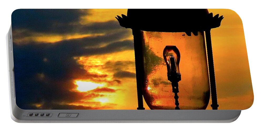 Antique Gas Lamp Portable Battery Charger featuring the photograph Sunset Lamppost Along the Delaware by Linda Stern