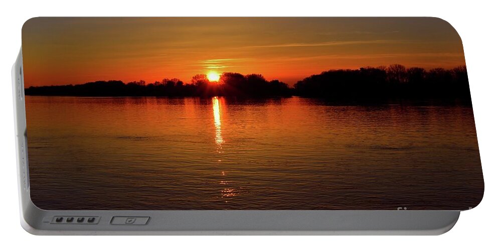Harmony Portable Battery Charger featuring the photograph Sunset Love by Leonida Arte