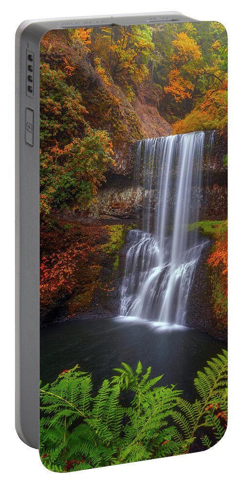 Oregon Portable Battery Charger featuring the photograph Surrounded By Color by Darren White