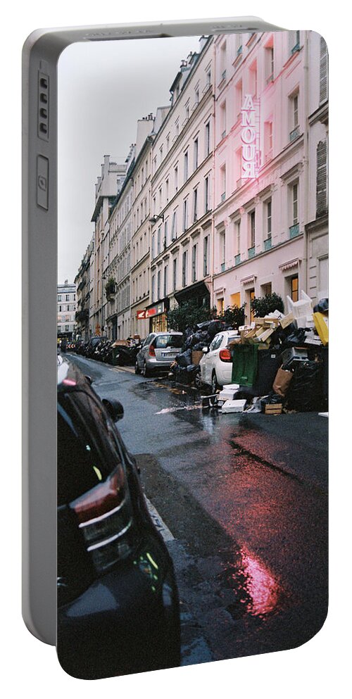 Love Portable Battery Charger featuring the photograph Trash love by Barthelemy De Mazenod