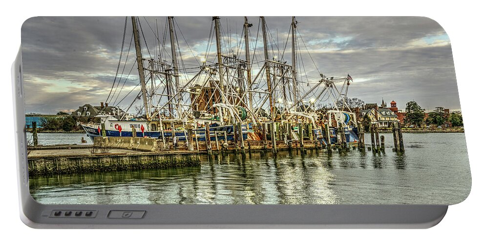 Hampton Downtown Portable Battery Charger featuring the photograph Trawlers at Amory Seafood by Jerry Gammon