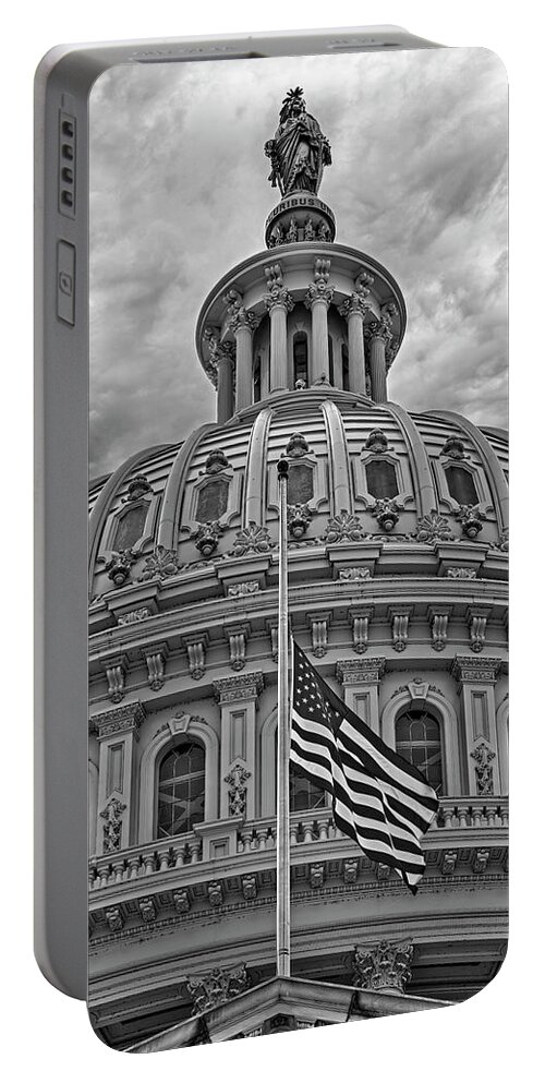 Us Capitol Building Portable Battery Charger featuring the photograph US Capitol Dome II BW by Susan Candelario
