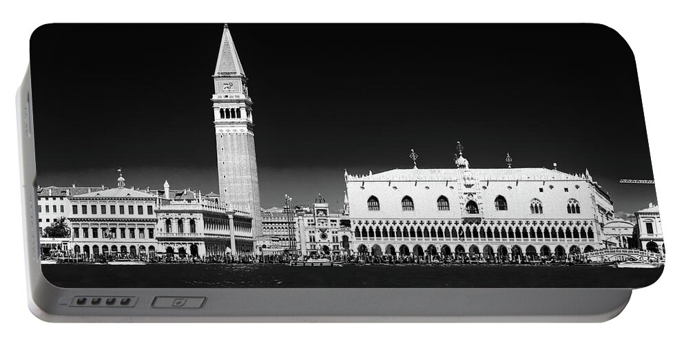 Venice Portable Battery Charger featuring the photograph Venice Black and White 01 San Marco by Matthias Hauser