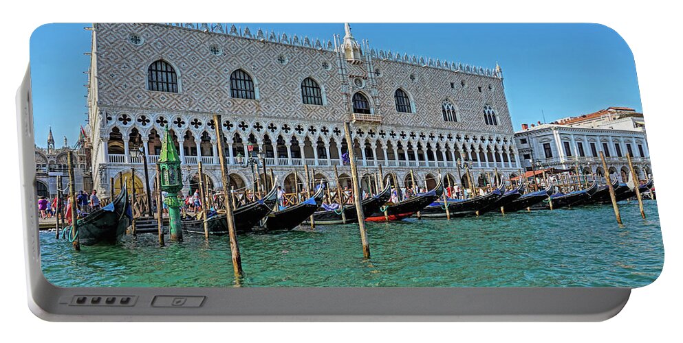 Gondola Portable Battery Charger featuring the photograph Venice - Gondolas by Yvonne Jasinski
