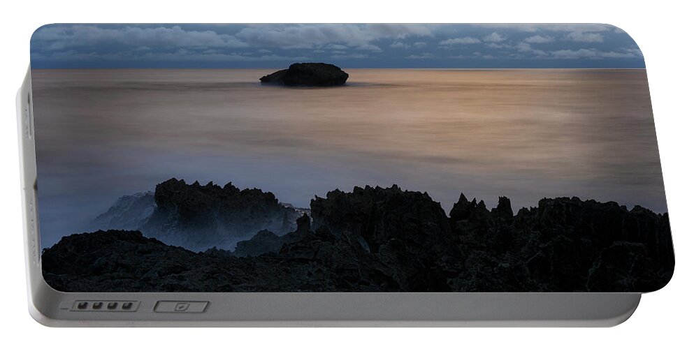 Hawaii Portable Battery Charger featuring the photograph Volcanic Dawn by James Covello