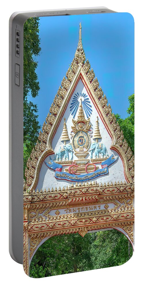 Scenic Portable Battery Charger featuring the photograph Wat Maruk Khanakhon Temple Gate DTHNP0058 by Gerry Gantt