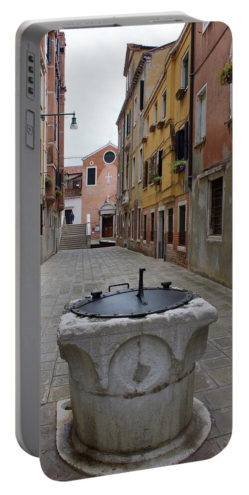 Well Portable Battery Charger featuring the photograph Well in Venice by Yvonne M Smith