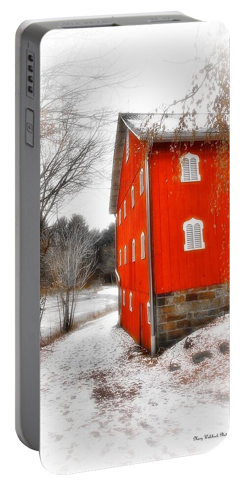 Barn Portable Battery Charger featuring the photograph Winter Ohio Barn by Mary Walchuck