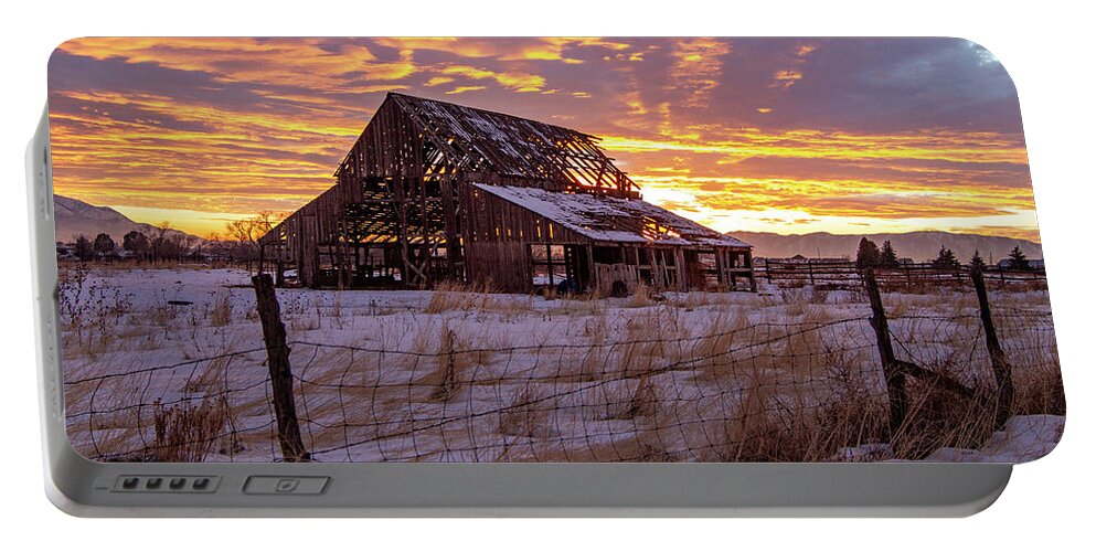 Barn Portable Battery Charger featuring the photograph Winter Sunset at Mapleton Barn by Wesley Aston