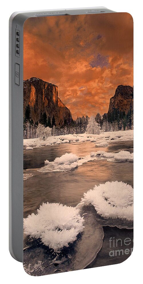 Dave Welling Portable Battery Charger featuring the photograph Winter Sunset Gates Of The Valley Yosemite National Park California by Dave Welling