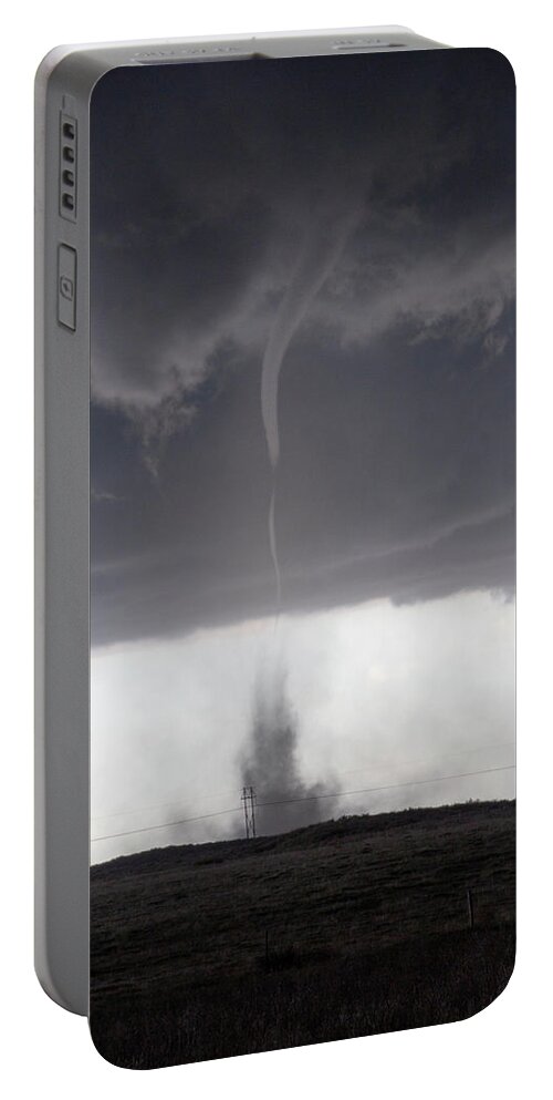 Nebraskasc Portable Battery Charger featuring the photograph Wray Colorado Tornado 056 by Dale Kaminski