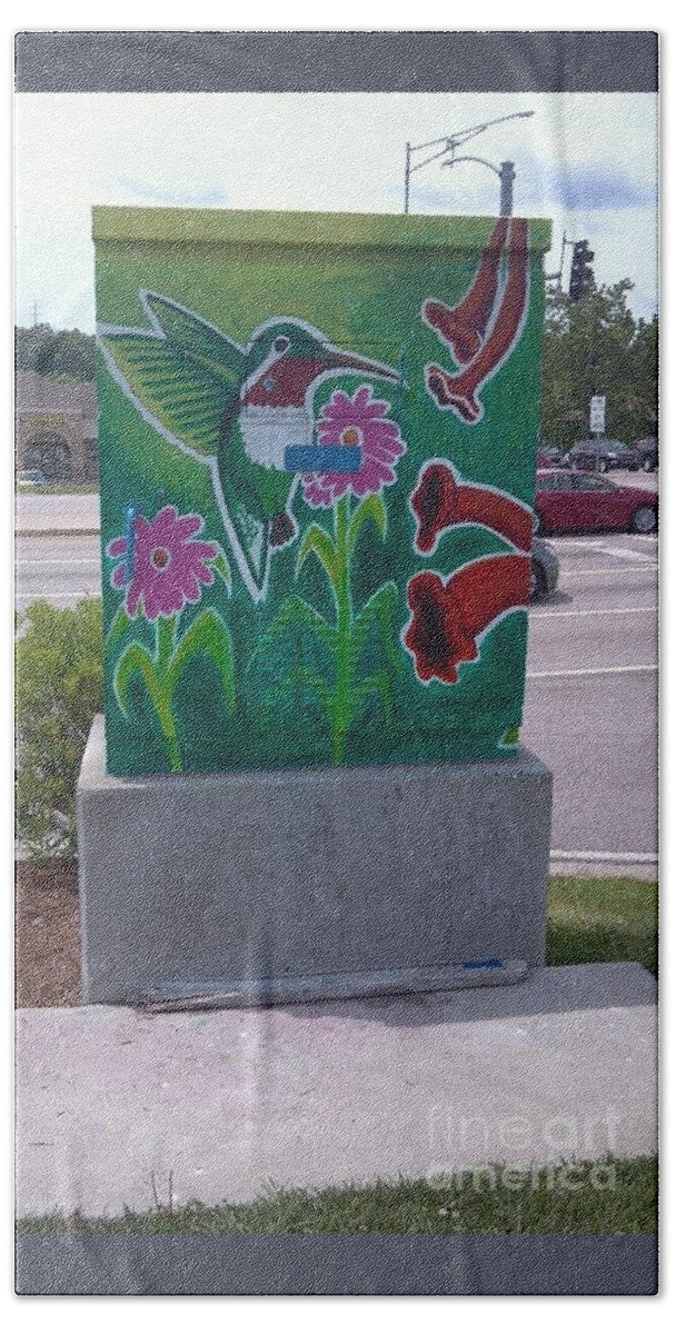 Hummingbird Beach Towel featuring the painting Hummingbird Traffic Signal Box #1 by Genevieve Esson