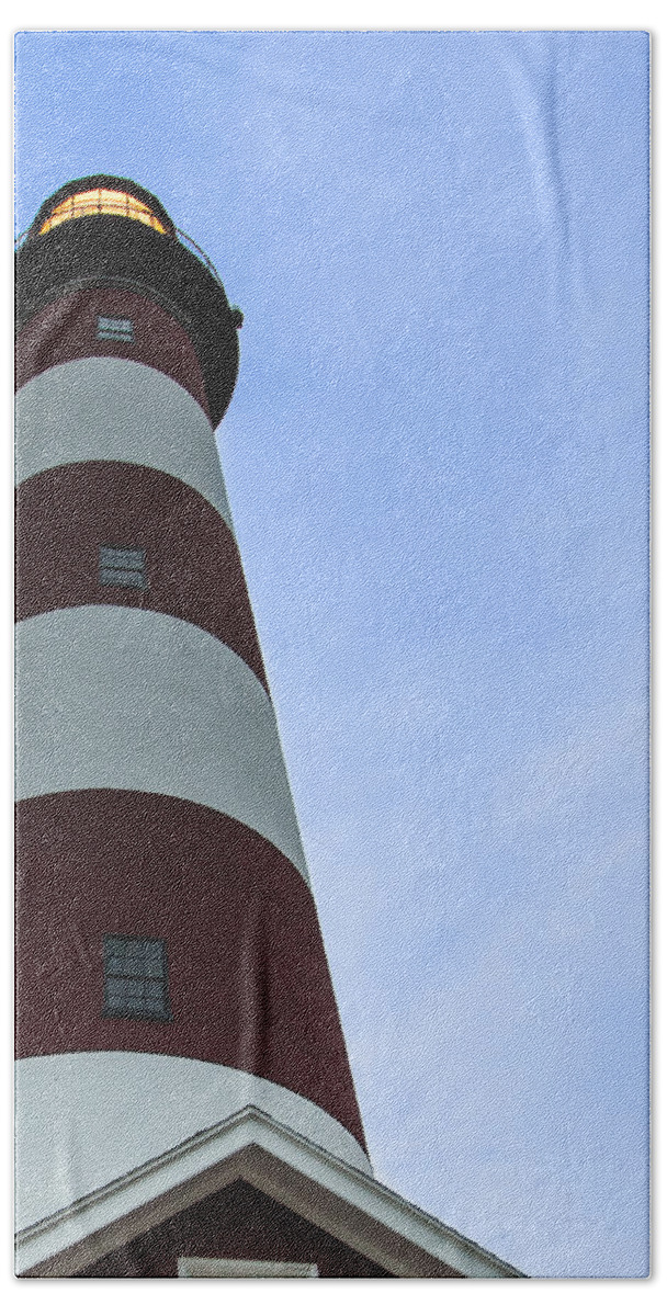 Sparse Beach Towel featuring the photograph Assateague Lighthouse at dawn #2 by Kyle Lee