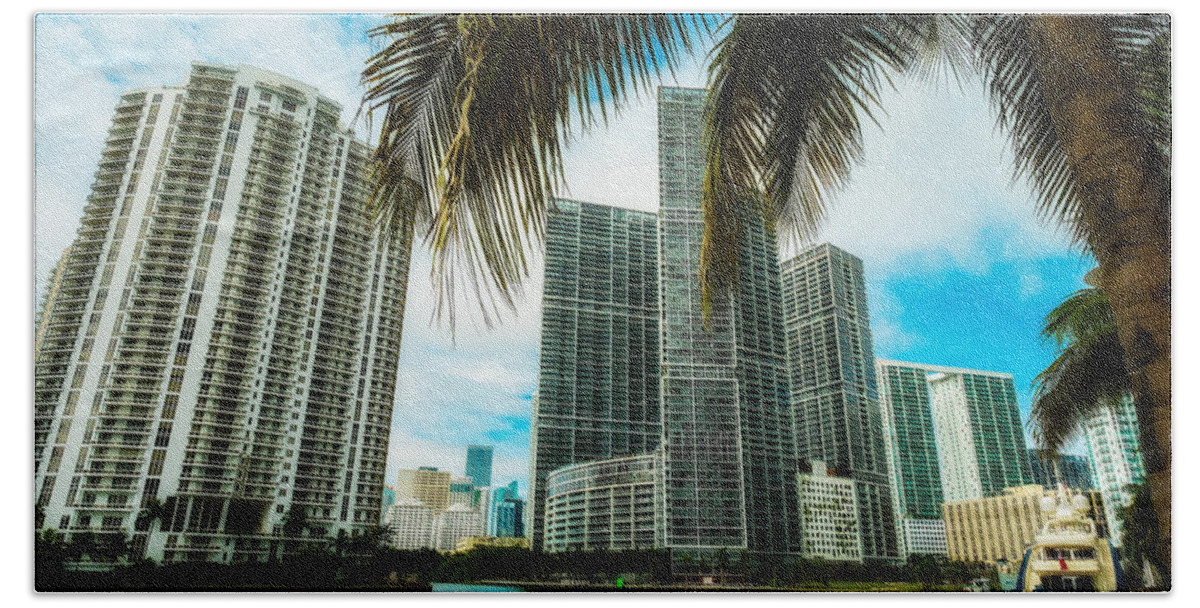 Architecture Beach Towel featuring the photograph Downtown Miami by Raul Rodriguez