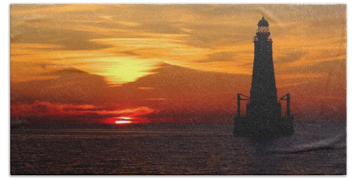 Lighthouse Beach Towel featuring the photograph White Shoal Light by Keith Stokes
